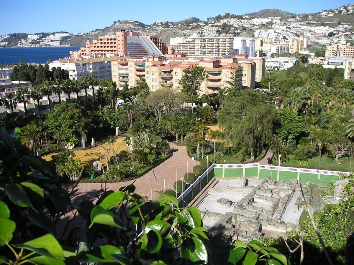 Las Palmeras Almuñécar Extérieur photo
